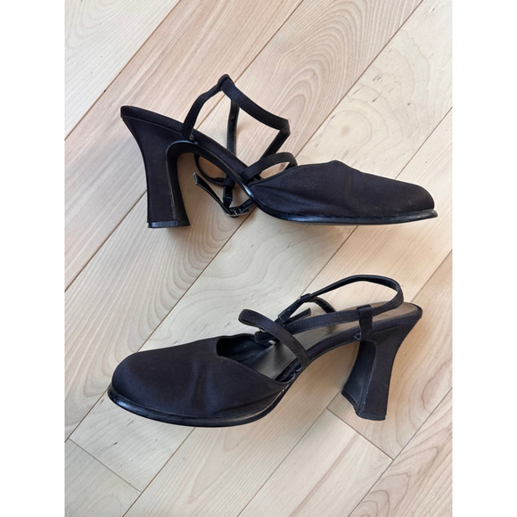 Vintage Transit Satin Mary Jane Heels Size 38 – Rounded Square Toe - Picture 9 of 9